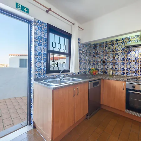 Kailua - Piscina Aquecivel E Bbq - Villa Albufeira